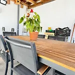Casa Outeiro 度假居 *