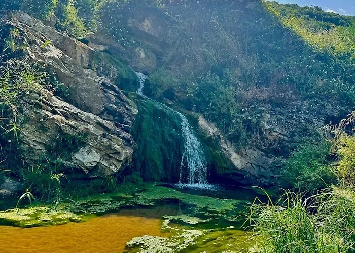 Casa Outeiro * Reguengo Grande